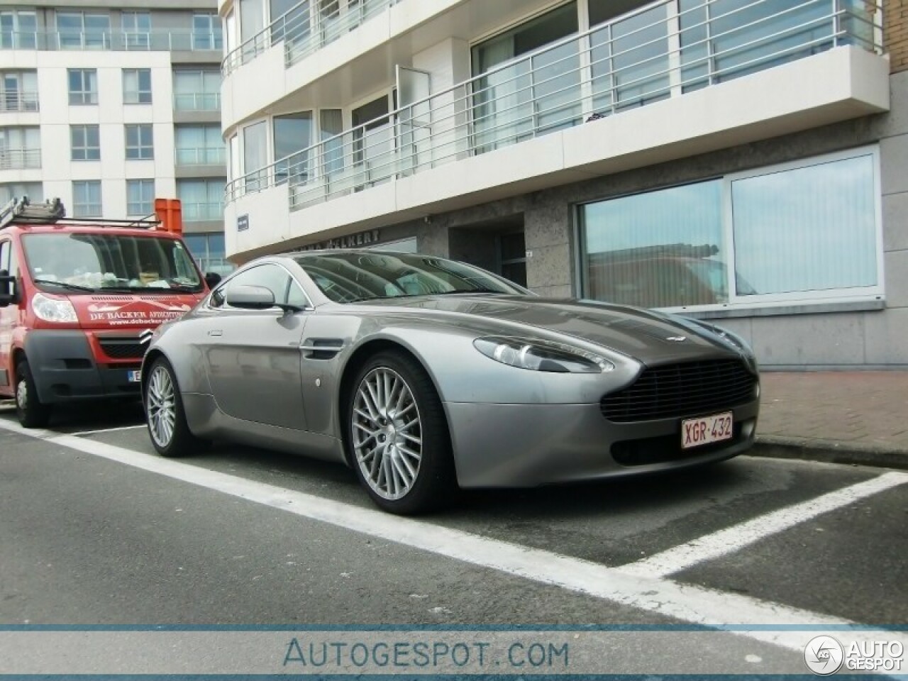 Aston Martin V8 Vantage