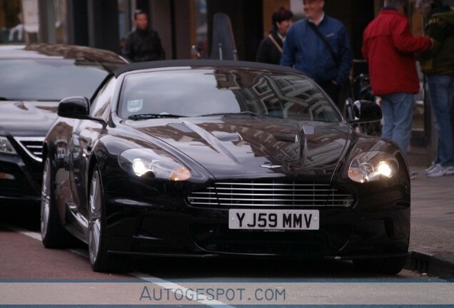 Aston Martin DBS Volante