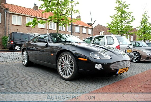 Jaguar XKR