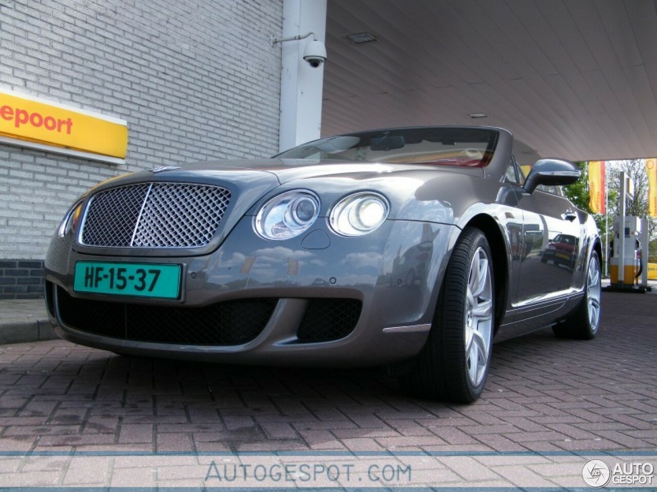 Bentley Continental GTC