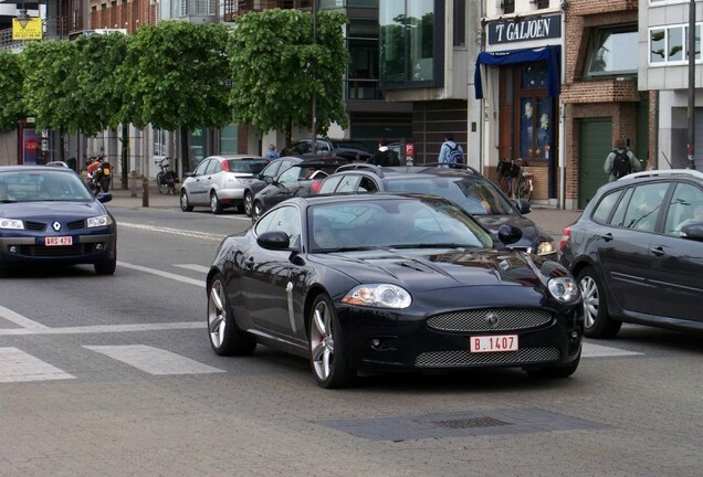 Jaguar XKR Portfolio