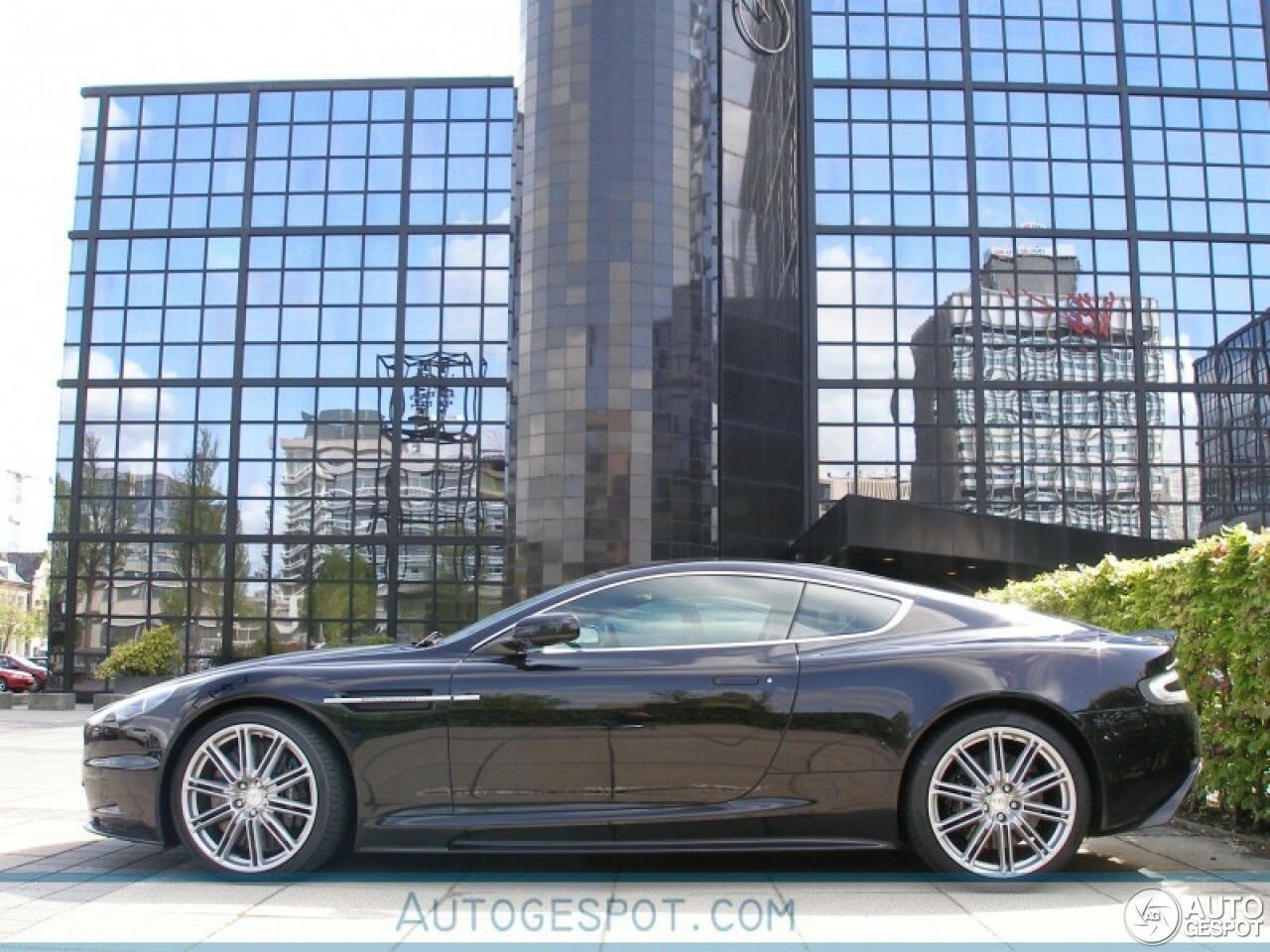 Aston Martin DBS