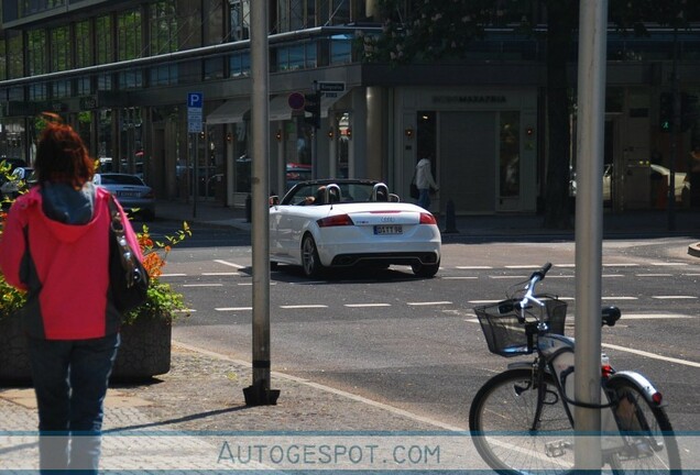 Audi TT-RS Roadster