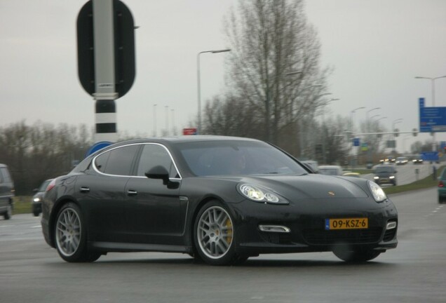 Porsche 970 Panamera Turbo MkI