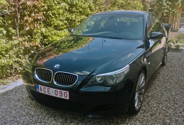 BMW M5 E60 2005