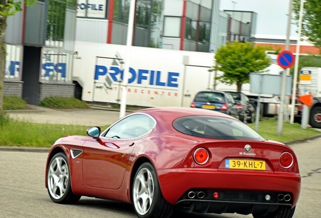 Alfa Romeo 8C Competizione