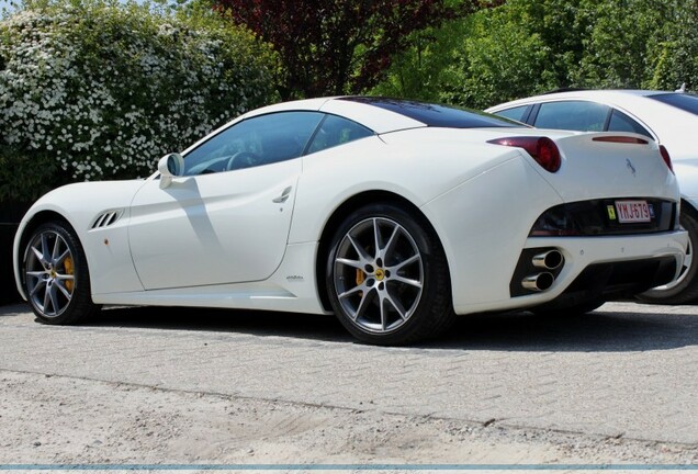 Ferrari California