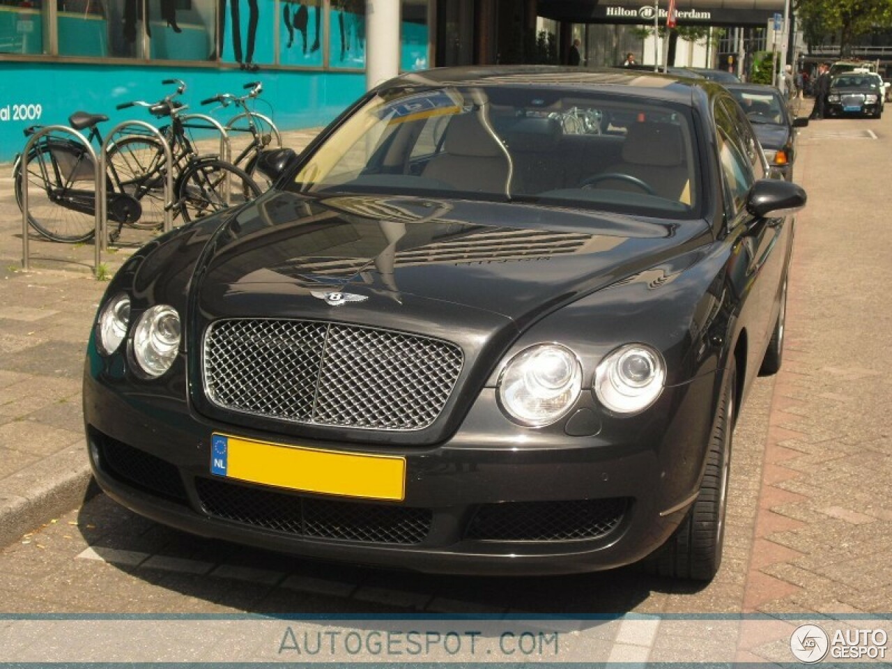 Bentley Continental Flying Spur