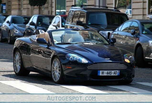 Aston Martin DB9 Volante