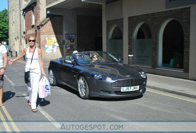 Aston Martin DB9 Volante