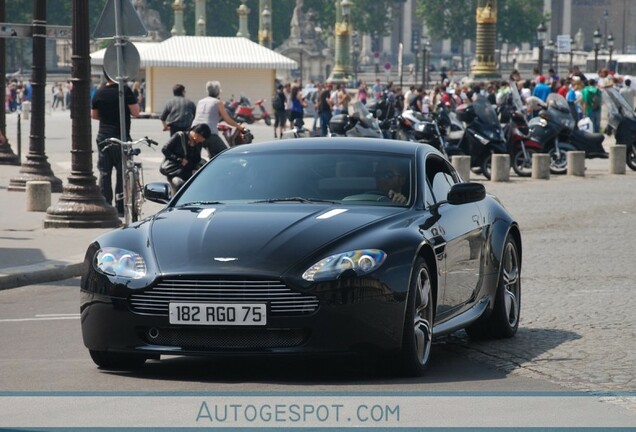 Aston Martin V8 Vantage N400