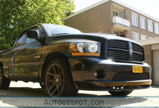 Dodge RAM SRT-10 Quad-Cab Night Runner