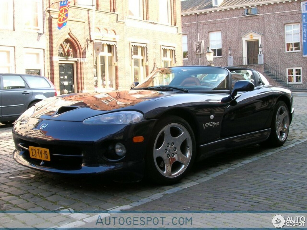 Dodge Viper RT/10 1996