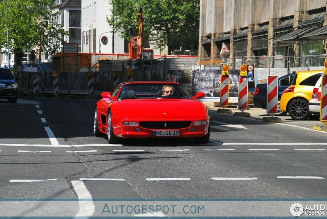 Ferrari F355 GTS