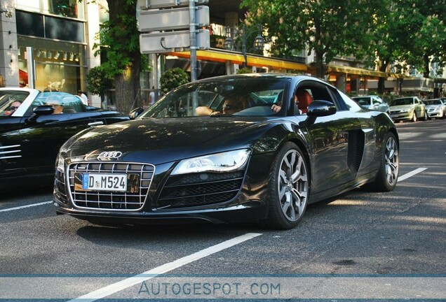 Audi R8 V10