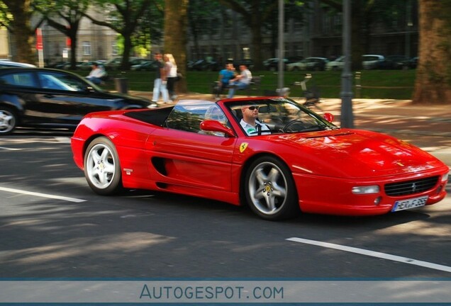 Ferrari F355 Spider