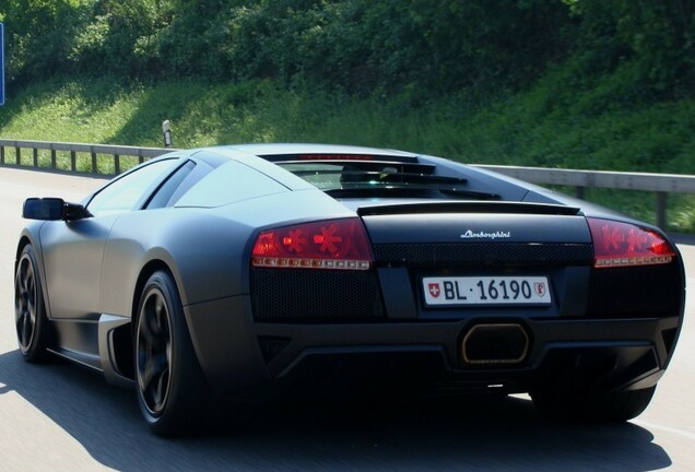 Lamborghini Murciélago LP640