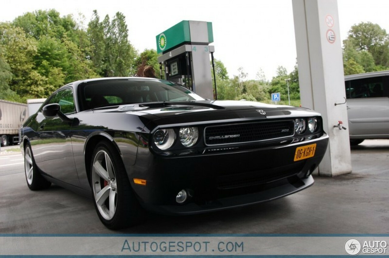 Dodge Challenger SRT-8 500