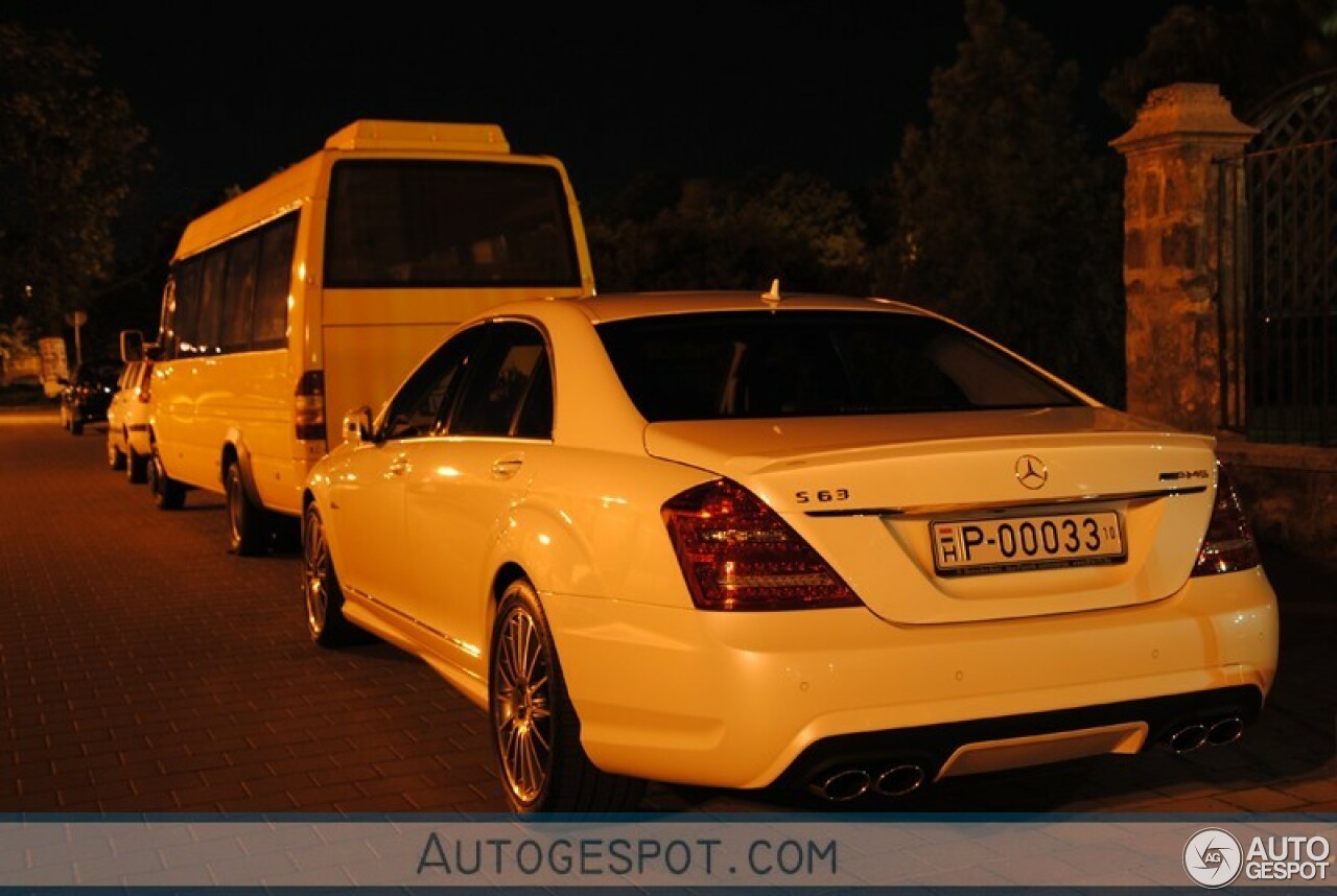 Mercedes-Benz S 63 AMG W221 2010