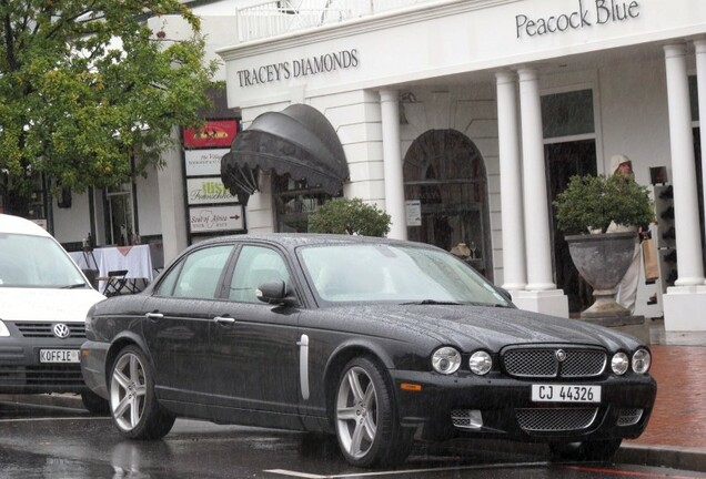 Jaguar XJR