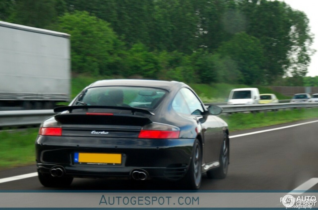 Porsche 996 Turbo