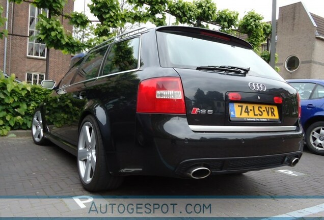 Audi RS6 Avant C5