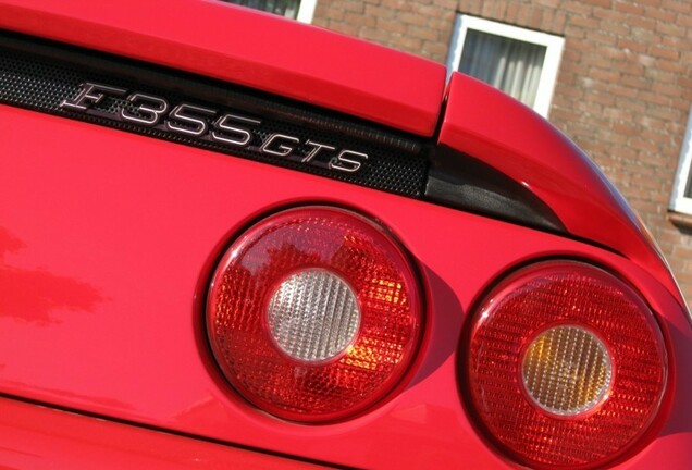 Ferrari F355 GTS