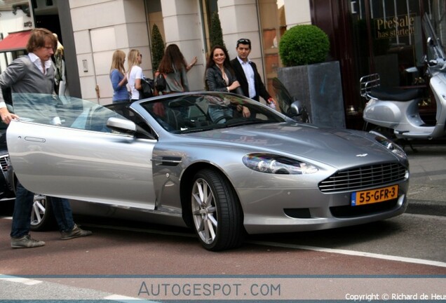 Aston Martin DB9 Volante