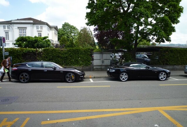 Aston Martin DB9 Volante