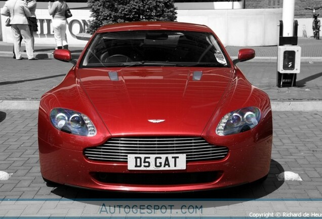 Aston Martin V8 Vantage