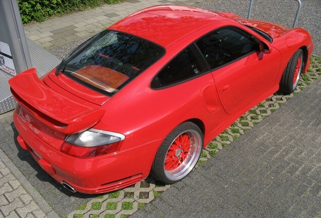 Porsche 996 Turbo