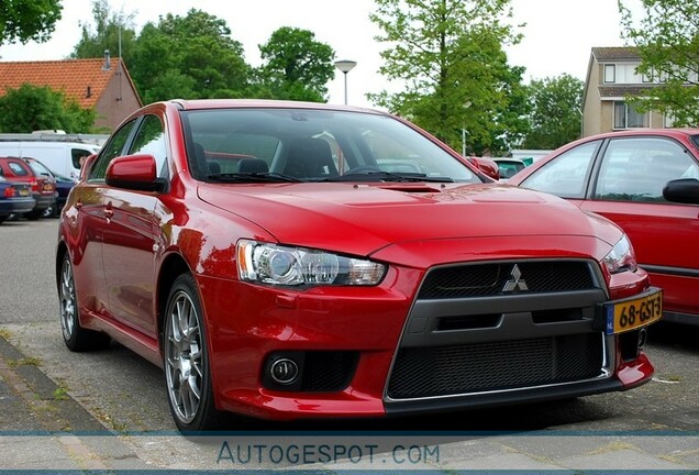 Mitsubishi Lancer Evolution X MR