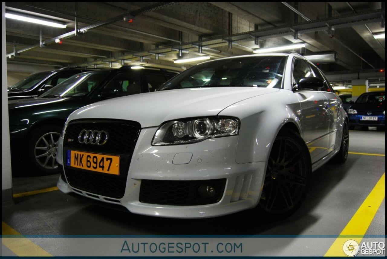 Audi RS4 Avant B7