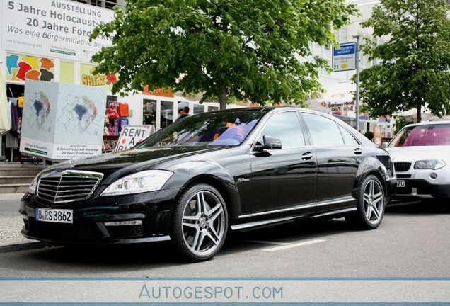 Mercedes-Benz S 63 AMG W221 2010