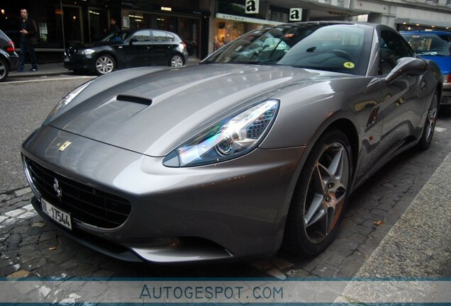 Ferrari California