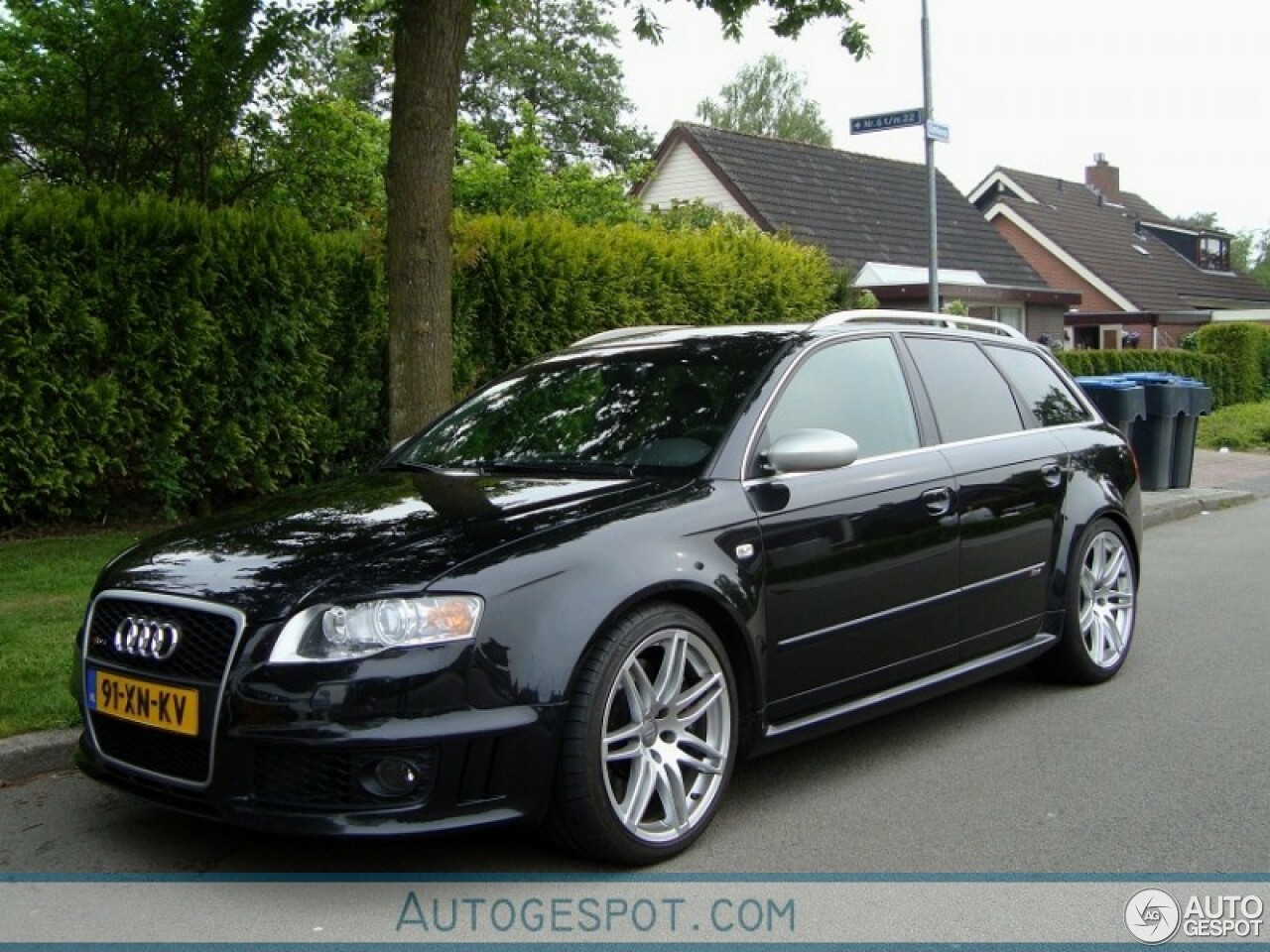 Audi RS4 Avant B7