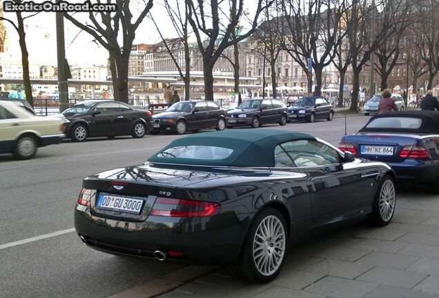 Aston Martin DB9 Volante