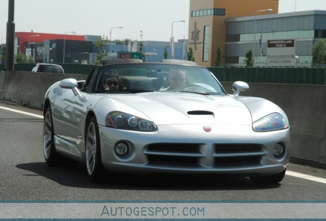 Dodge Viper SRT-10 Roadster Silver Mamba Edition