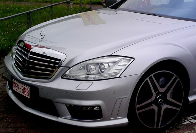 Mercedes-Benz S 63 AMG W221 2010