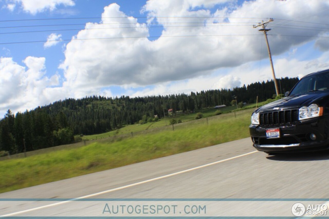 Jeep Grand Cherokee SRT-8 2005