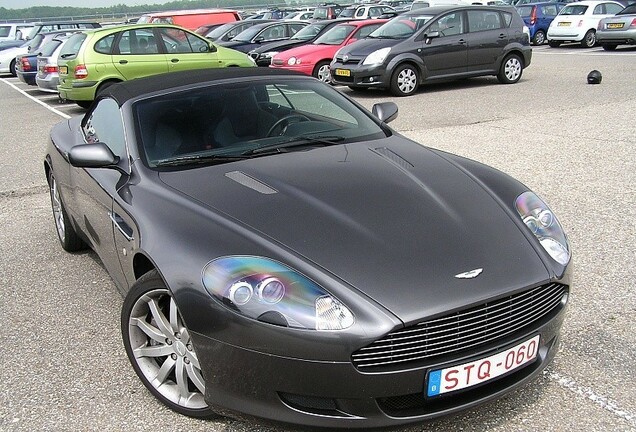 Aston Martin DB9 Volante