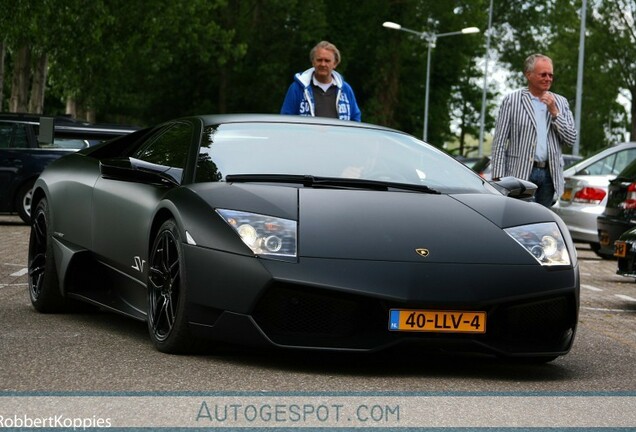 Lamborghini Murciélago LP670-4 SuperVeloce