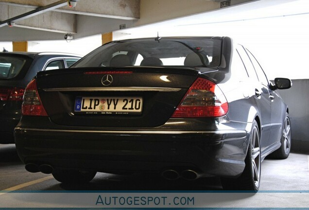 Mercedes-Benz E 63 AMG