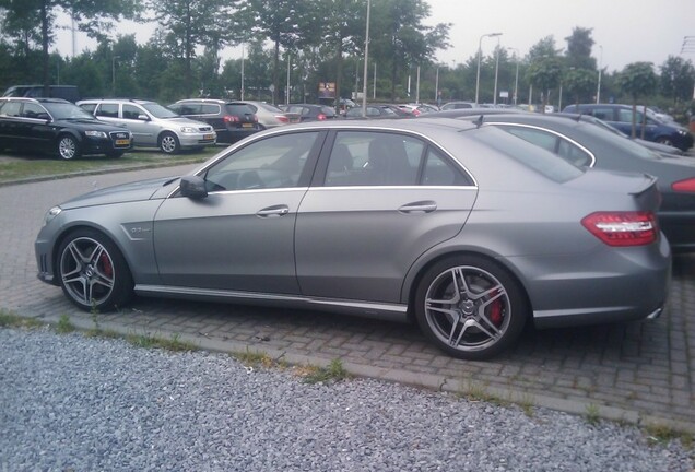 Mercedes-Benz E 63 AMG W212