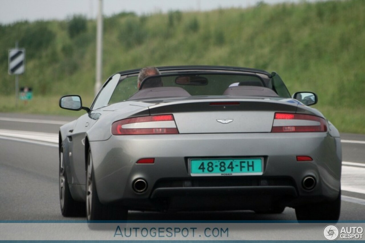 Aston Martin V8 Vantage Roadster