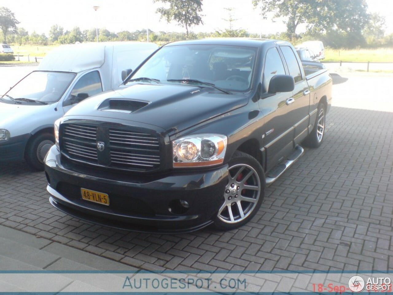 Dodge RAM SRT-10 Quad-Cab