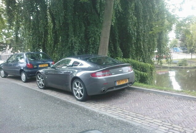 Aston Martin V8 Vantage