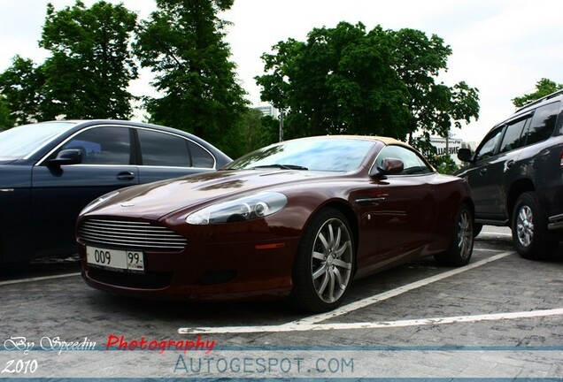 Aston Martin DB9 Volante