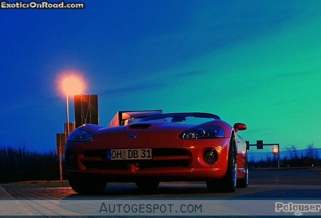 Dodge Viper SRT-10 Roadster 2003