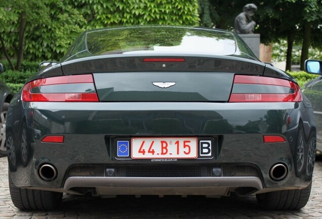 Aston Martin V8 Vantage